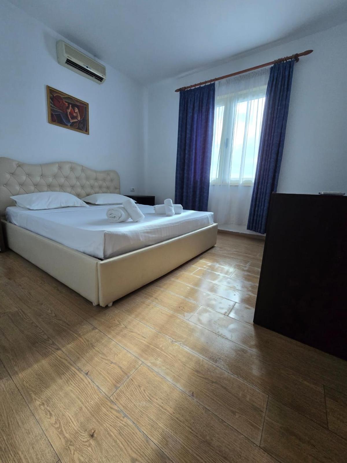 Hotel Blue Amr Škalngur Esterno foto