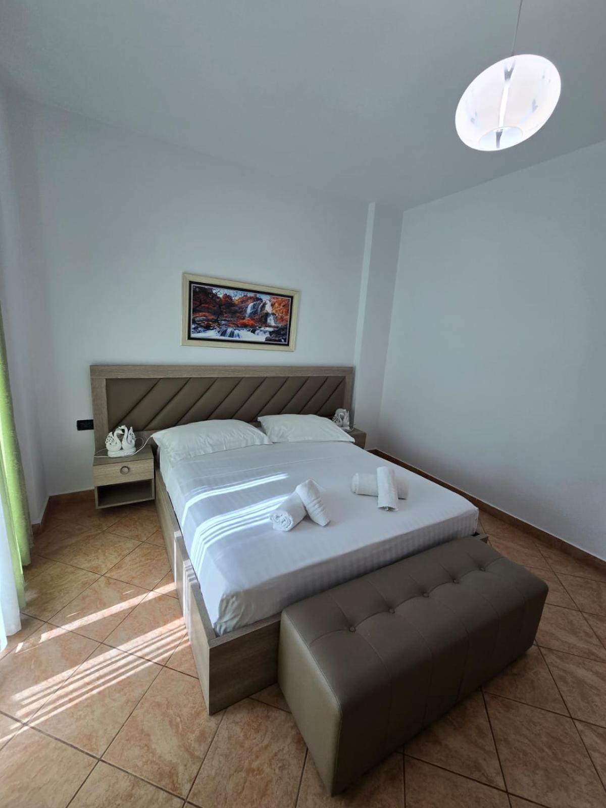 Hotel Blue Amr Škalngur Esterno foto