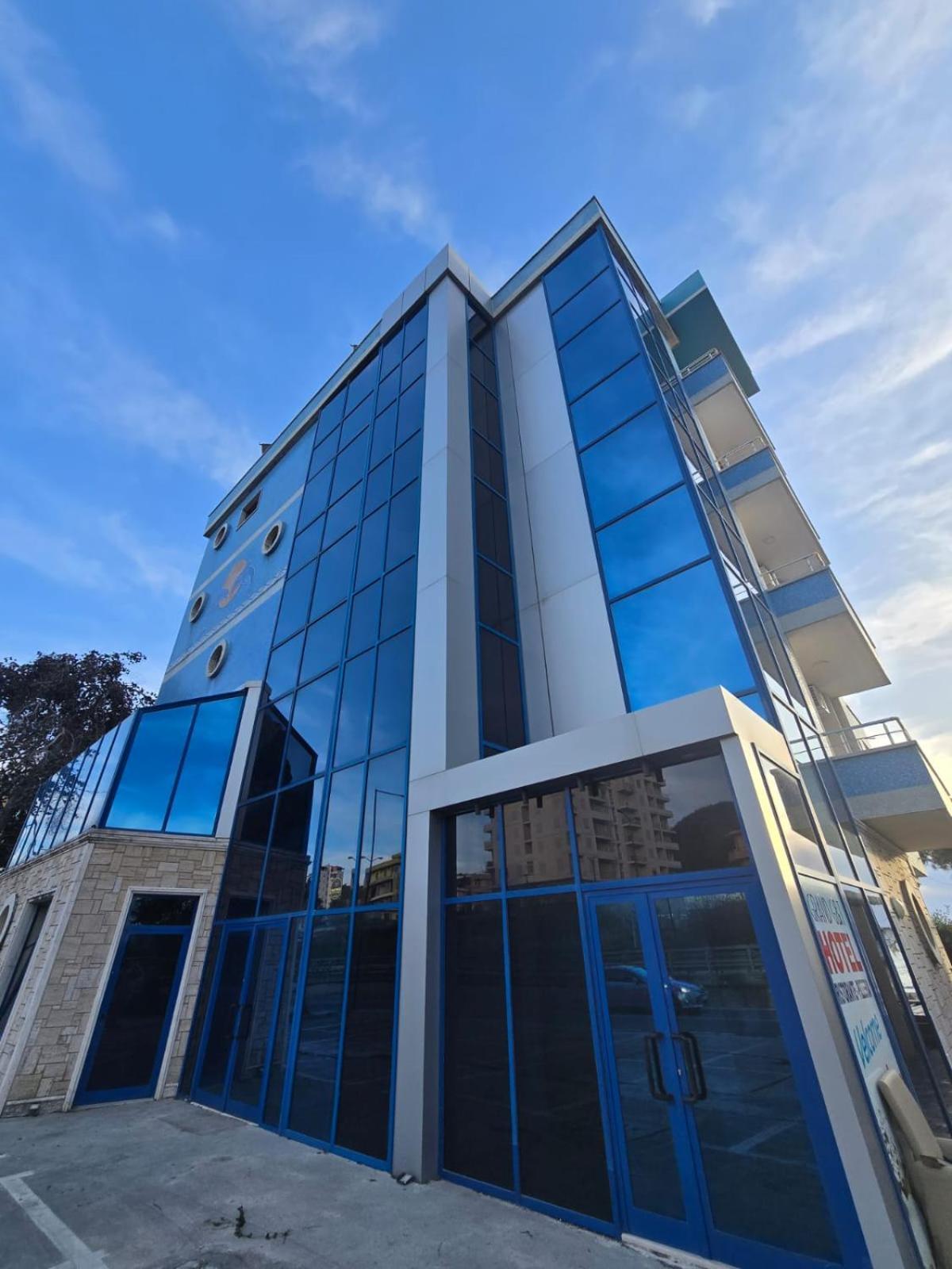 Hotel Blue Amr Škalngur Esterno foto