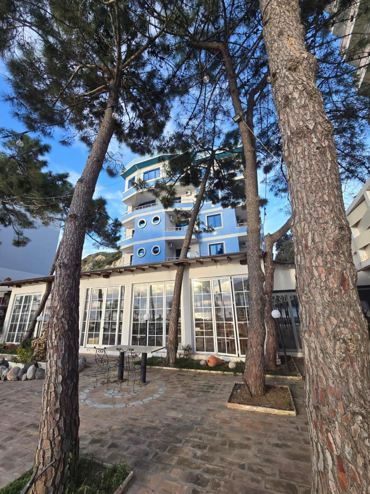 Hotel Blue Amr Škalngur Esterno foto