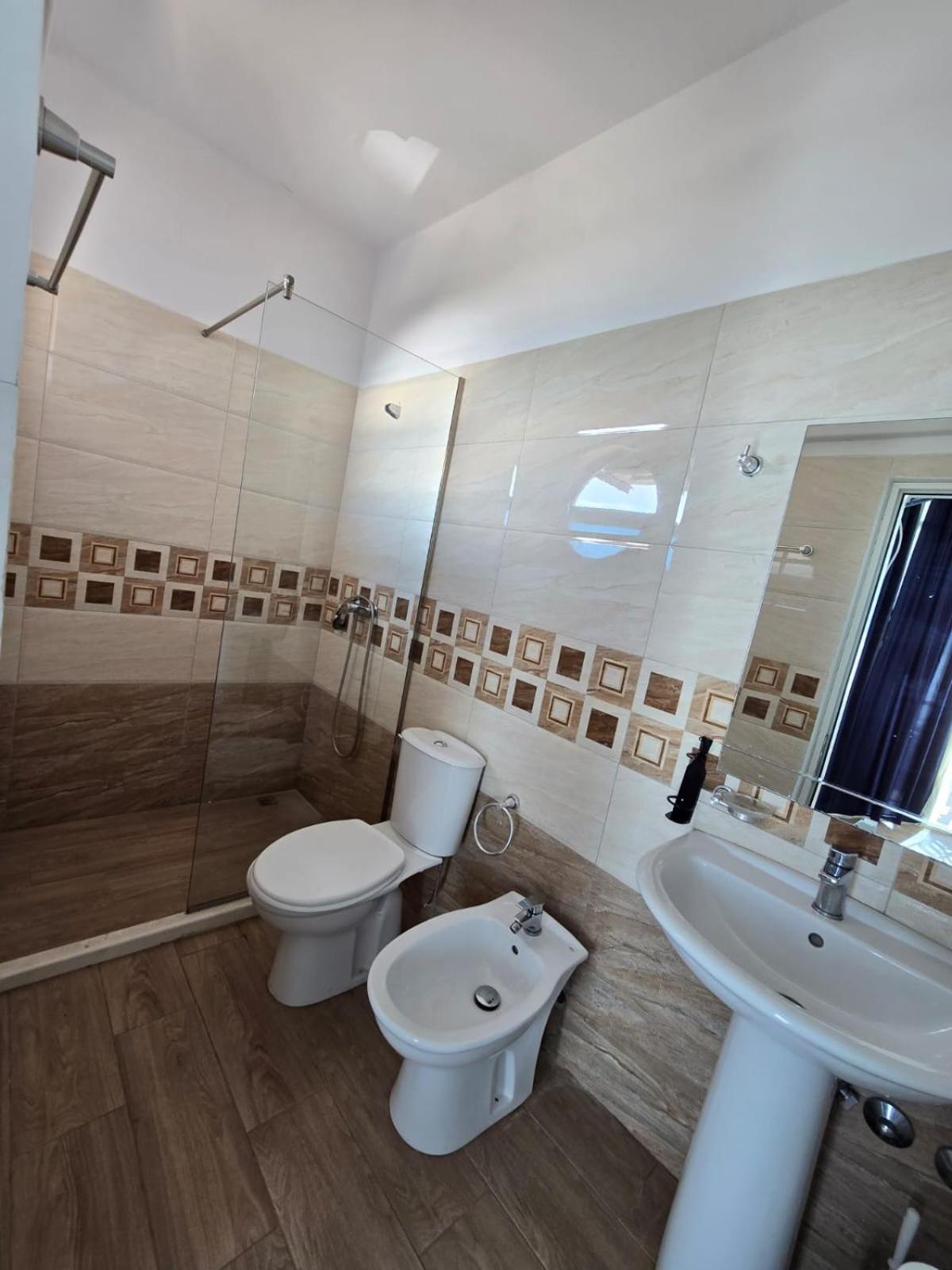 Hotel Blue Amr Škalngur Esterno foto